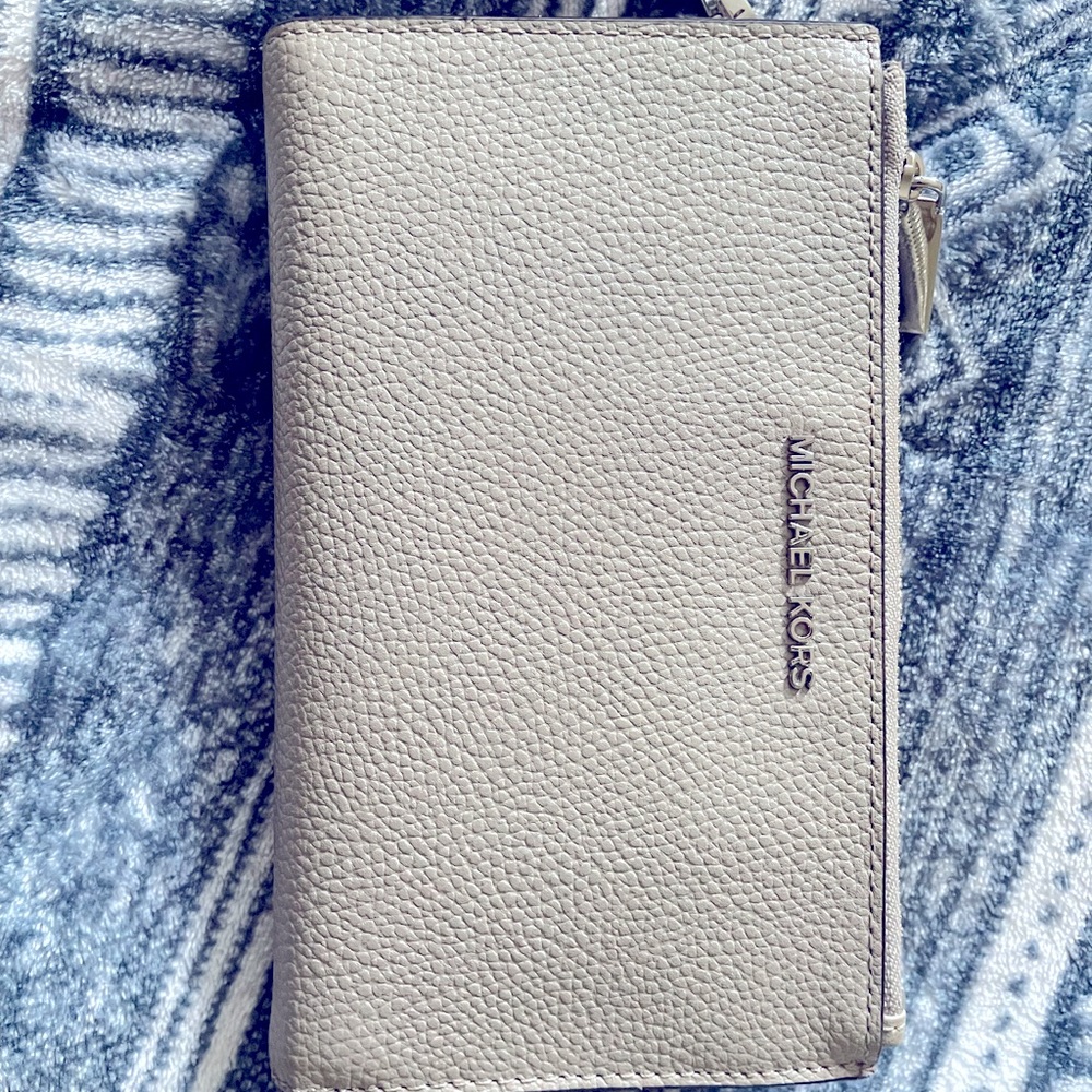 Real, clean used once Michael Kors wallet